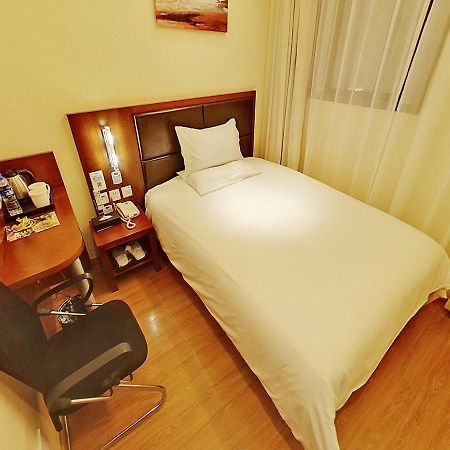 Ji Hotel Shanghai Buitenkant foto